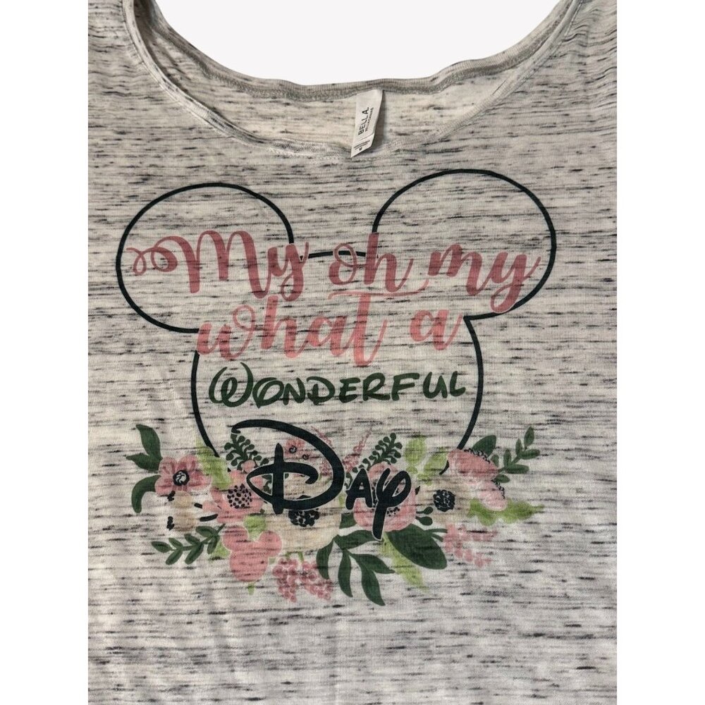 Disney Inspired My Oh My What A Wonderful Day Heathered Gray Graphic Tee M